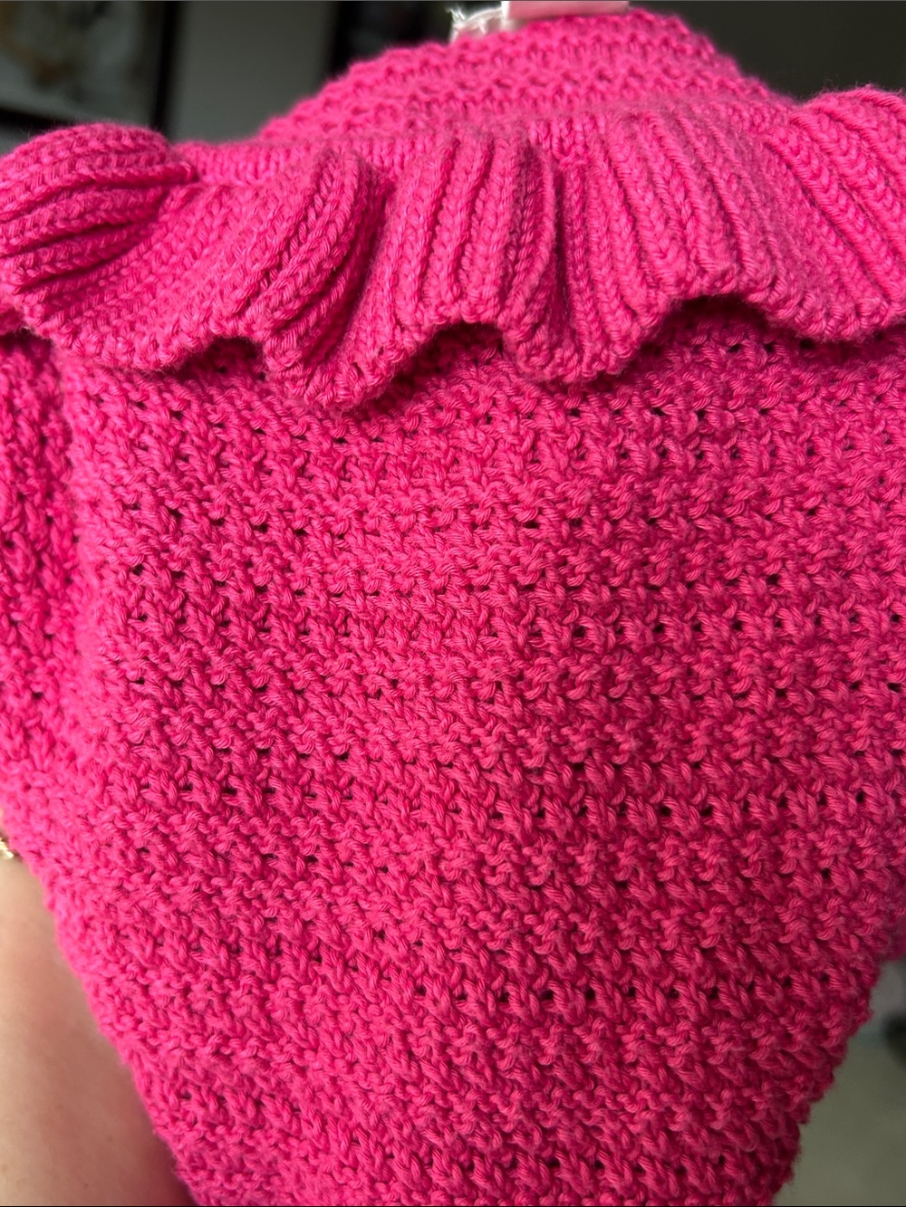 H&M Ruffled Knit Pointelle Top Cerise - Picture 5 of 5